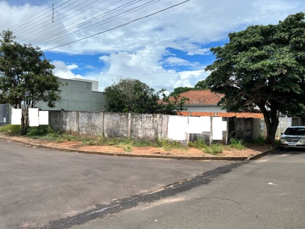 TERRENO - JD. PANAMBI